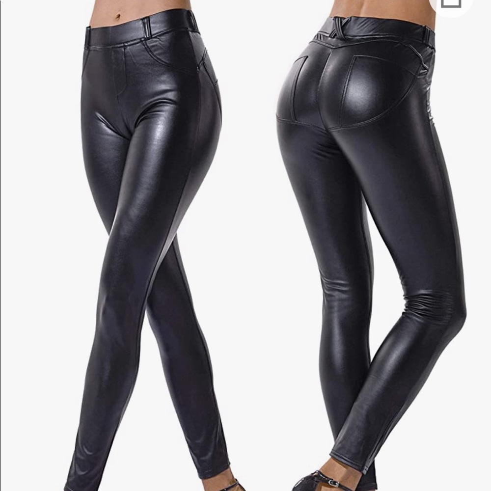 Highwaisted Faux leather pants